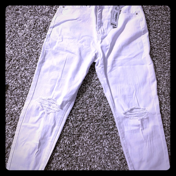 NWT: boohoo high waisted white ripped jeans. - Picture 1 of 2